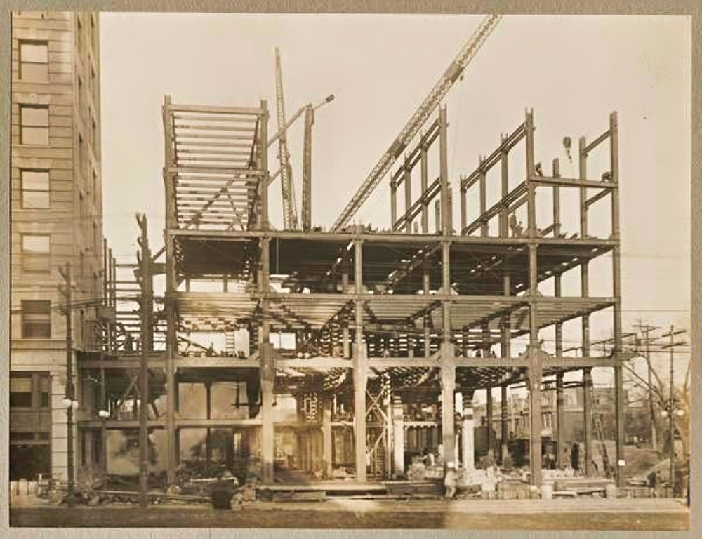 davetabler's tweet image. Discover how Chicago&apos;s 1885 architectural marvel sparked a trailblazing era in Wilmington&apos;s skyline evolution in our latest post. #WilmingtonSkyline #ArchitecturalEvolution

davetabler.com/wilmingtons-ea…