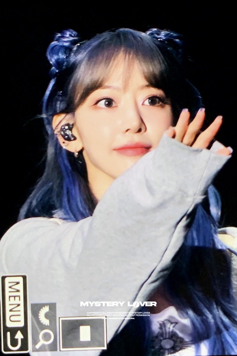 39MysteryLover's tweet photo. 231001 Sound check 
오늘 헤어 너무 커여워 🫢🥲🥲🥲
#LE_SSERAFIM #르세라핌 #宮脇咲良 #SAKURA #사쿠라 #ックラ https://t.co/wtPIay5jm7