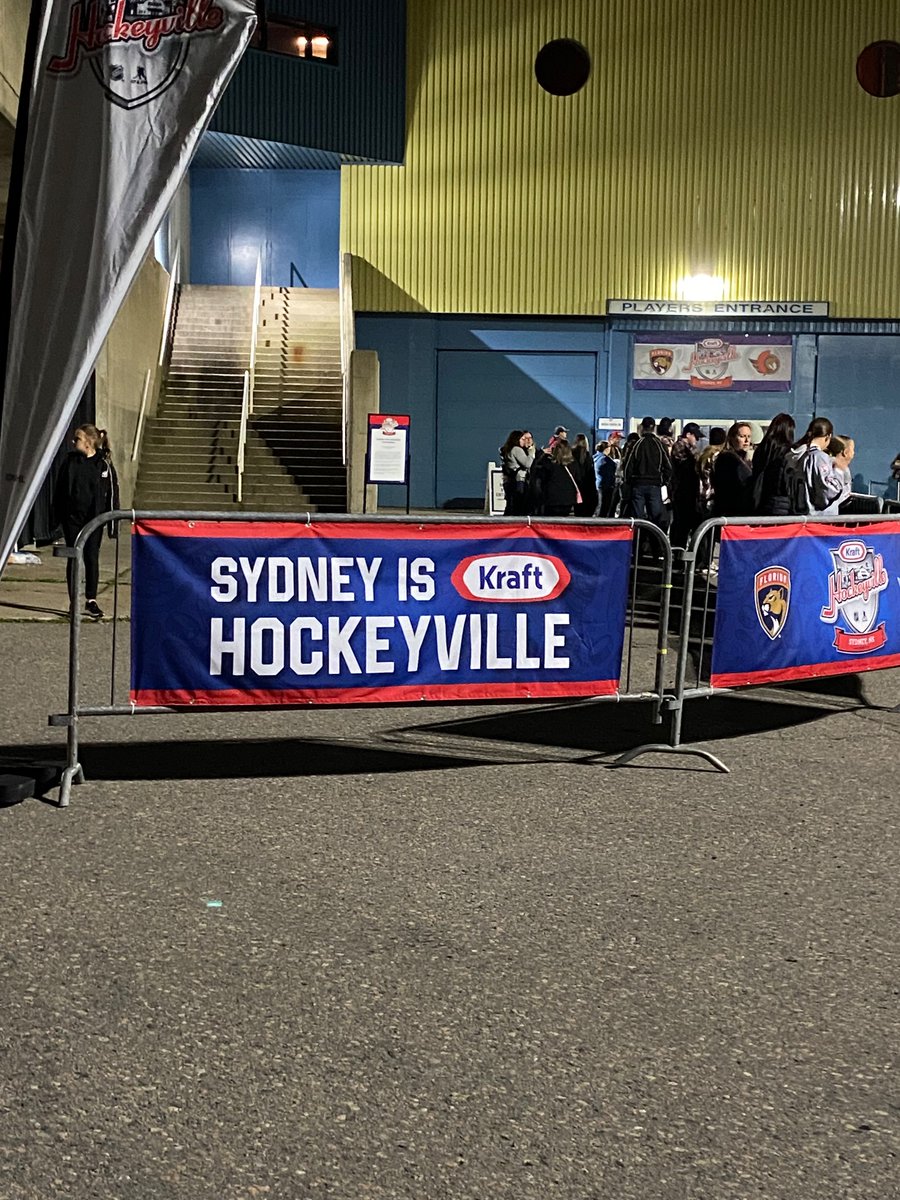 98_mac's tweet image. #Sydney #KraftHockeyville