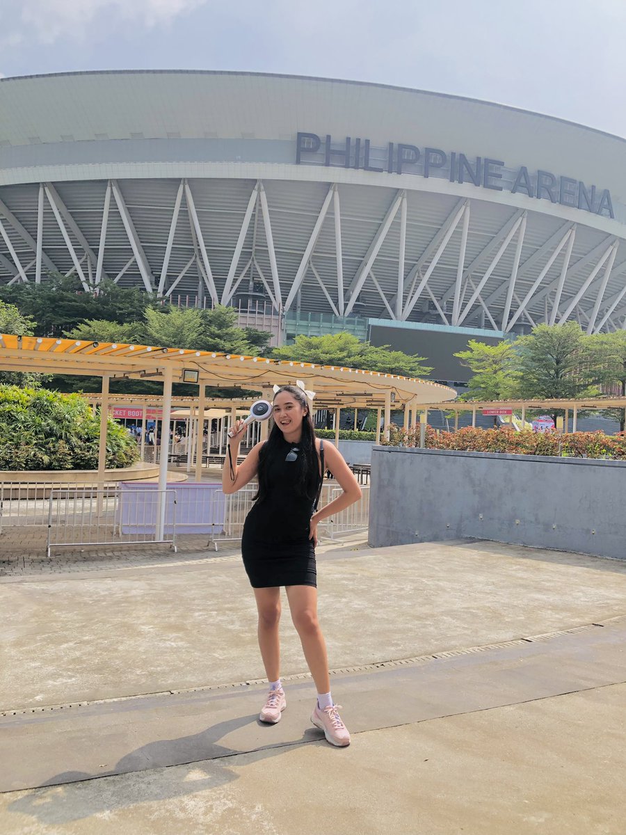 mdengr_'s tweet photo. TWICE CONCERT | 09.30.2023 #TWICE #Day1 #TWICE_5TH_WORLD_TOUR_BULACAN https://t.co/nYmcgANRvs