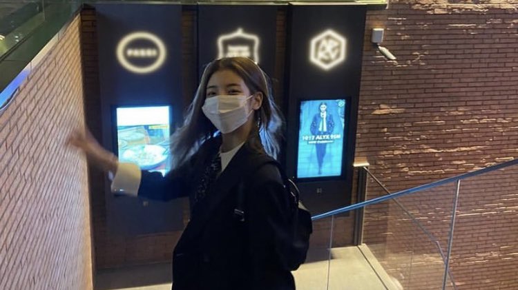 lialand_'s tweet photo. so gf coded https://t.co/qg7mMvFamN
