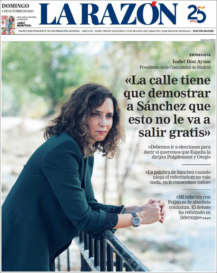 rosamariaartal's tweet image. Esta portada me parece gravísima ¿en calidad de que entrevista a Ayuso el periódico de Marhuenda con este titular? En que es la agitadora más eficaz que tienen?