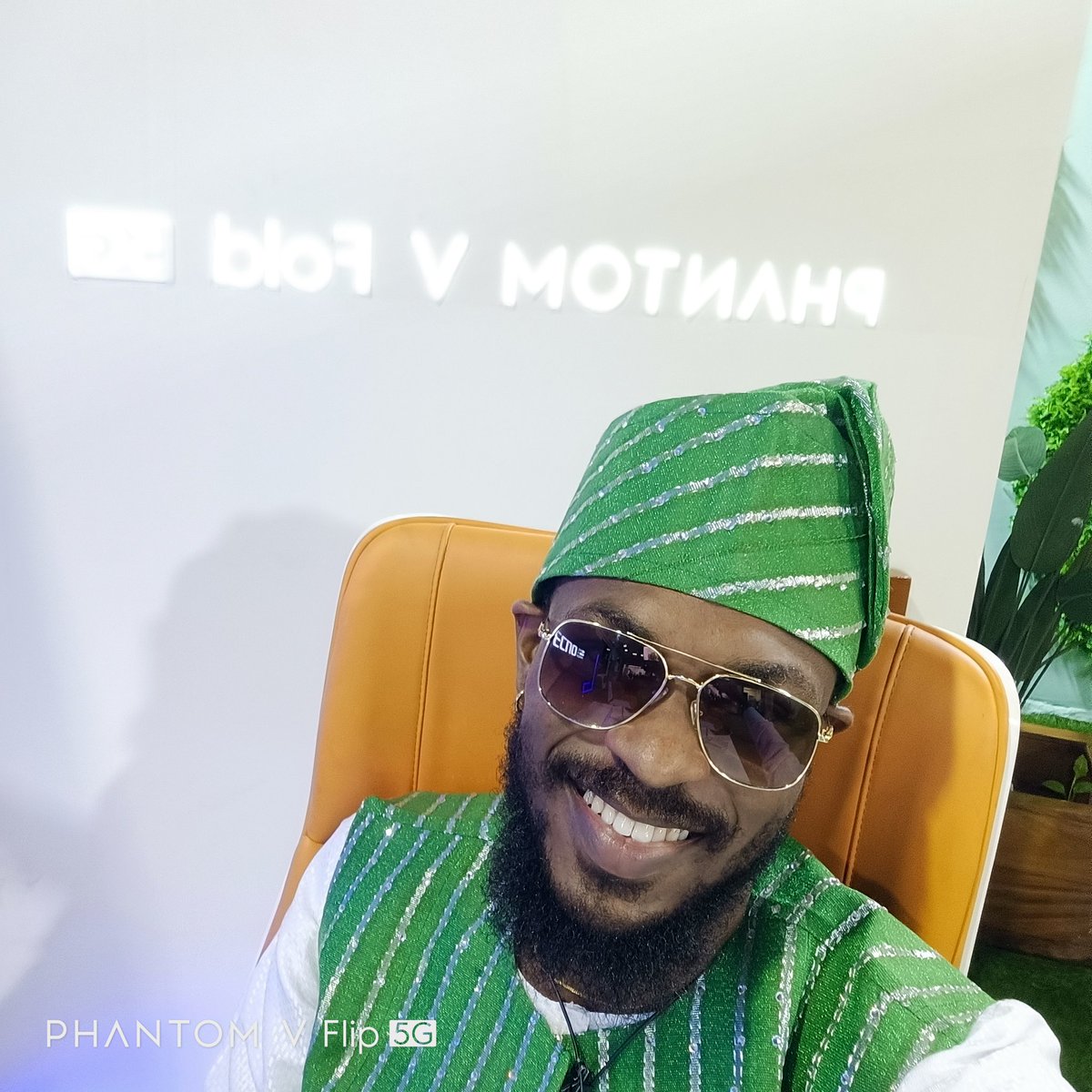 TECNOMobileNG's tweet photo. Making the most of the night🤭 @adekunleolopade

#BBNaijaxTECNO
#BBNxTECNO 
#ShotOnTECNO https://t.co/dBJtqjzBuW