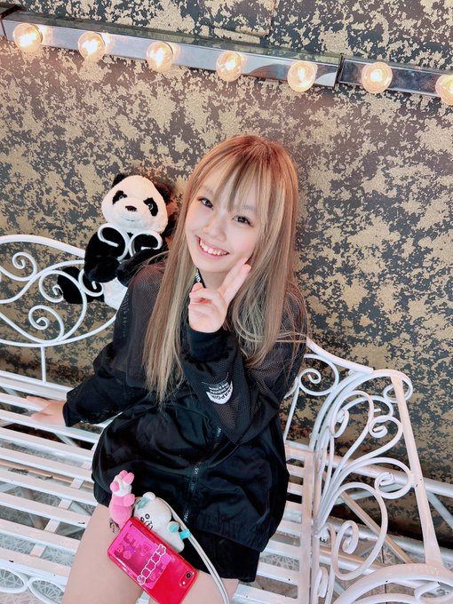 Twitterのコスプレ画像15