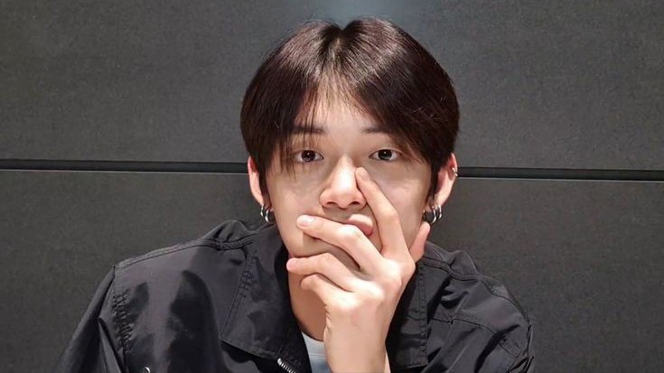 Yeonjun txt lokal au
- Few Tweets AU