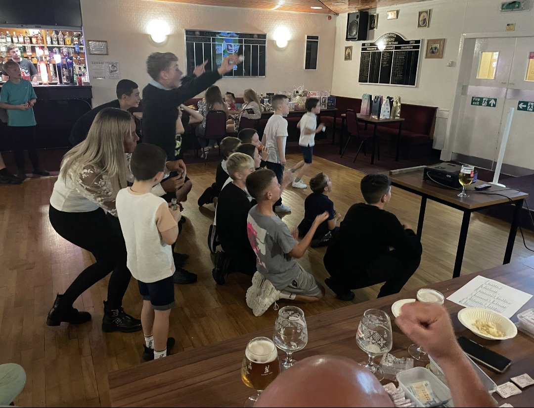 Milton Rovers 2010 tweet media