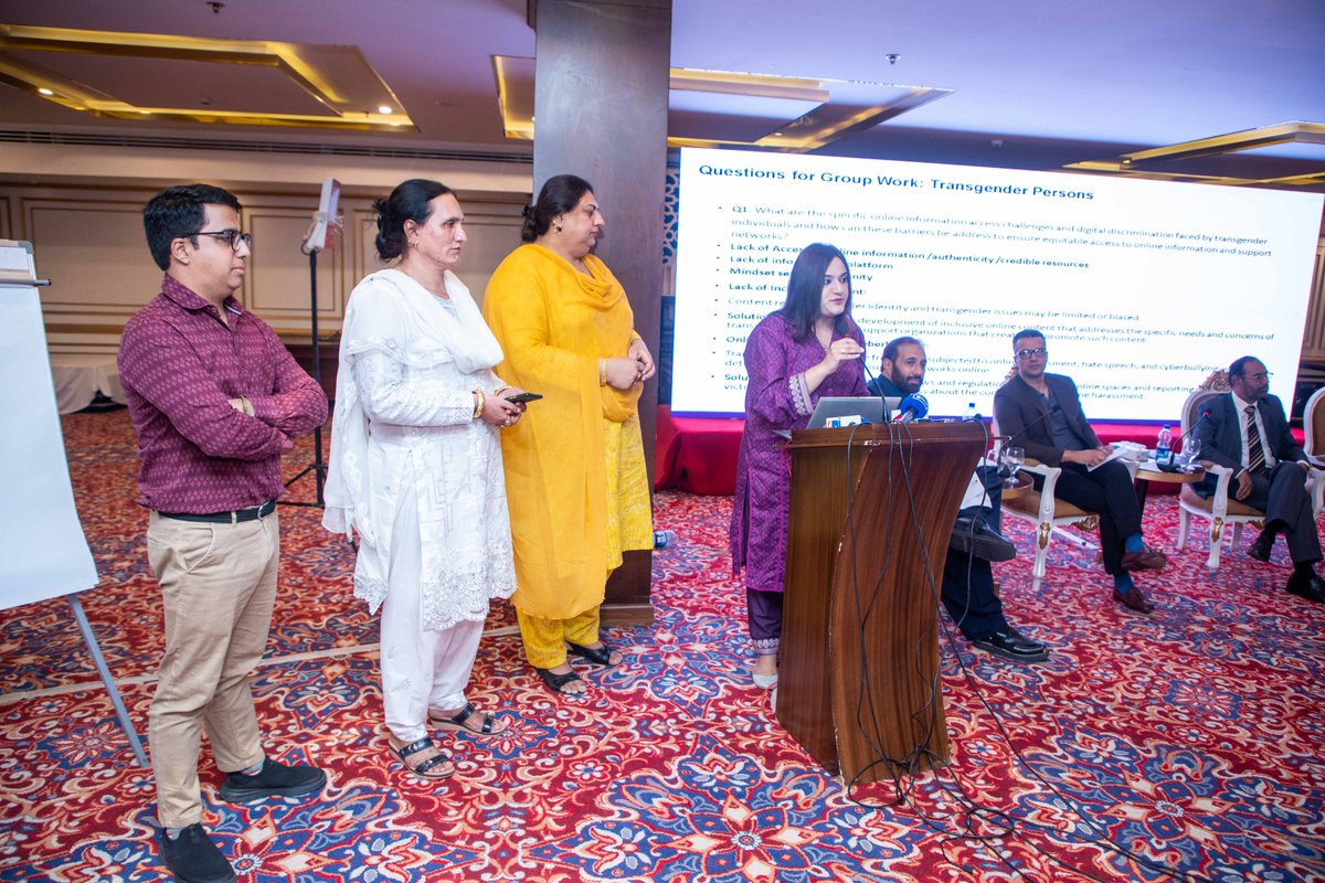PJNPakistan's tweet photo. To sensitize key stakeholders about access to information challenges #transgender community is facing especially in online space including digital divide, censorship and content restrictions, misinformation, cyberbullying and harassment and digital safe spaces,   after extensive deliberations by the transgender rights experts moderated by Ms. Moon Ali (@MahnoorChMoon) prepared recommendations and presented their plans to duty bearers including the Ministry of Human Rights, Information Commissions, and Information and Broadcasting at the national conference "𝐀𝐜𝐜𝐞𝐬𝐬𝐢𝐧𝐠 𝐈𝐧𝐟𝐨𝐫𝐦𝐚𝐭𝐢𝐨𝐧 𝐢𝐧 𝐎𝐧𝐥𝐢𝐧𝐞 𝐒𝐩𝐚𝐜𝐞𝐬 𝐚𝐧𝐝 𝐌𝐚𝐫𝐠𝐢𝐧𝐚𝐥𝐢𝐬𝐞𝐝 𝐂𝐨𝐦𝐦𝐮𝐧𝐢𝐭𝐢𝐞𝐬" in Islamabad organized by
@PJNPakistan, @UnescoPakistan, @PkInfoCom, and @NLinPakistan
#LeaveNoOneBehind #IDUAI2023 #UniversalAccessToInformation