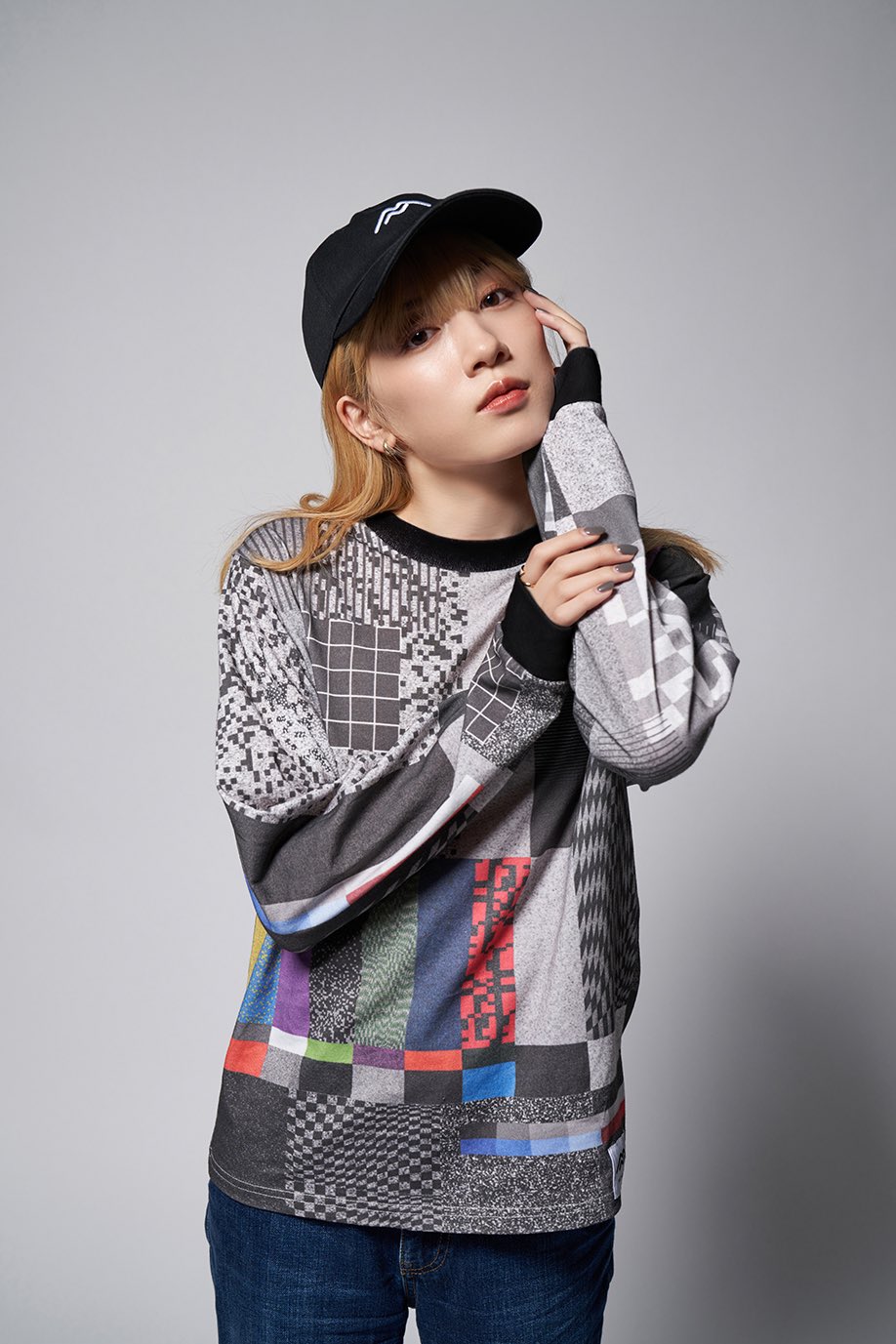 永野芽郁 古塔つみ コラボ Tシャツ ホワイト スウェットブラック 未 永野芽郁 古塔つみ コラボ Tシャツ ホワイト スウェットブラック 未