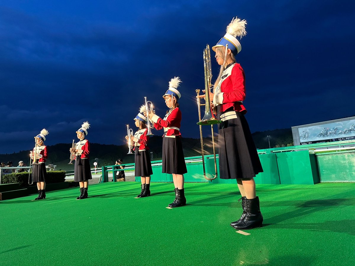 TtfPc's tweet image. TTF全国キャラバン2🎺🎶 in盛岡

最後のダービーグランプリの発走ファンファーレを演奏させて頂きました。
大変光栄な機会をありがとうございました😌
熱いレースでしたね🔥盛り上げに少しでも貢献できていたら嬉しいです☺️

皆様からの嬉しいコメントありがとうございます🙇‍♀️
今後も応援お願いします🤝