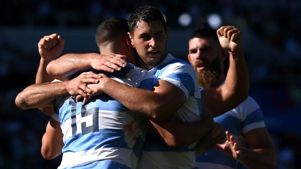 play_coza's tweet photo. 🏆 Final score: Argentina 59 - 5 Chile
🇦🇷 Argentina storms to victory, securing a spot in the #RWC2023 #quarterfinals against #Japan! 🏉🔥 They crushed Chile yesterday in an electrifying South American showdown! 💥
#ARGvsChile #Argentina #BetWithPlay #SportsBetting #Playcoza https://t.co/x6Xib81kxe