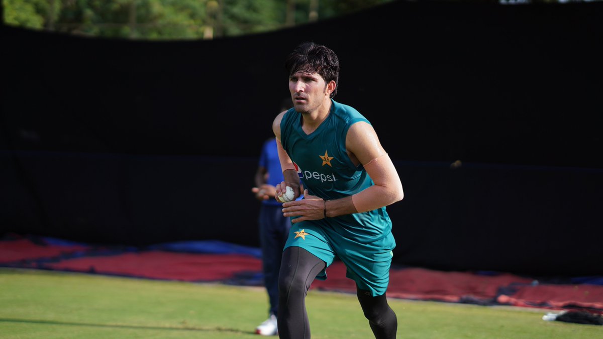 _FaridKhan's tweet photo. Do you want Wasim Jr to play the first match against Netherlands? #CWC23 #WorldCup2023 https://t.co/P6WVgtBHS3
