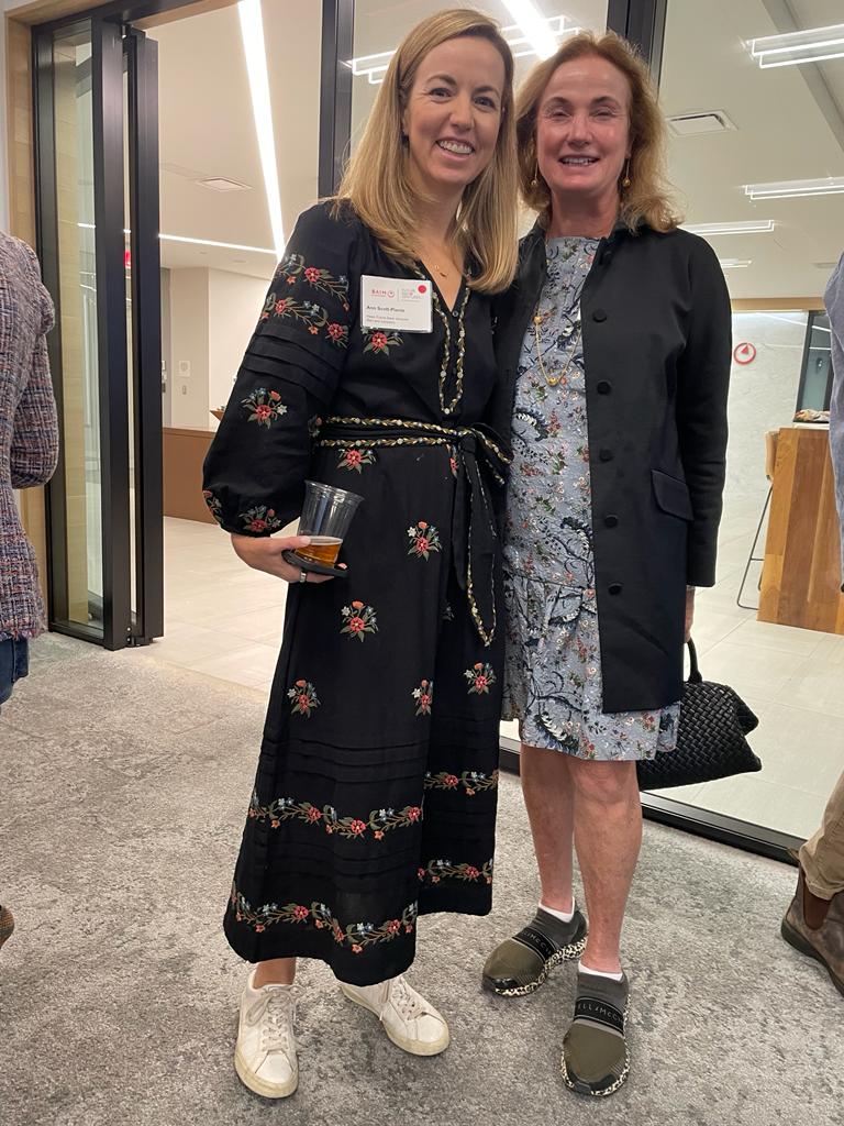 MiadeKuijper's tweet photo. Congratulations Bain with alumni “Future Back Ventures” fund. Great launch celebration at Bain Boston HQ. #venturecapital #startups #investment #entrepreneurship #business #innovative #Bain #Baincapital @BainandCompany @BainCapVC @BainCapital https://t.co/wdvyZjJMkv