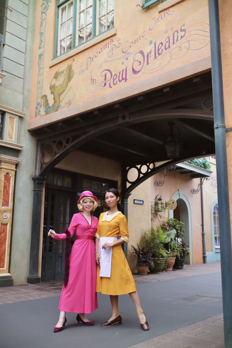 シャーロットとティアナ💖💛 #Dハロ仮装 #ディズニー仮装