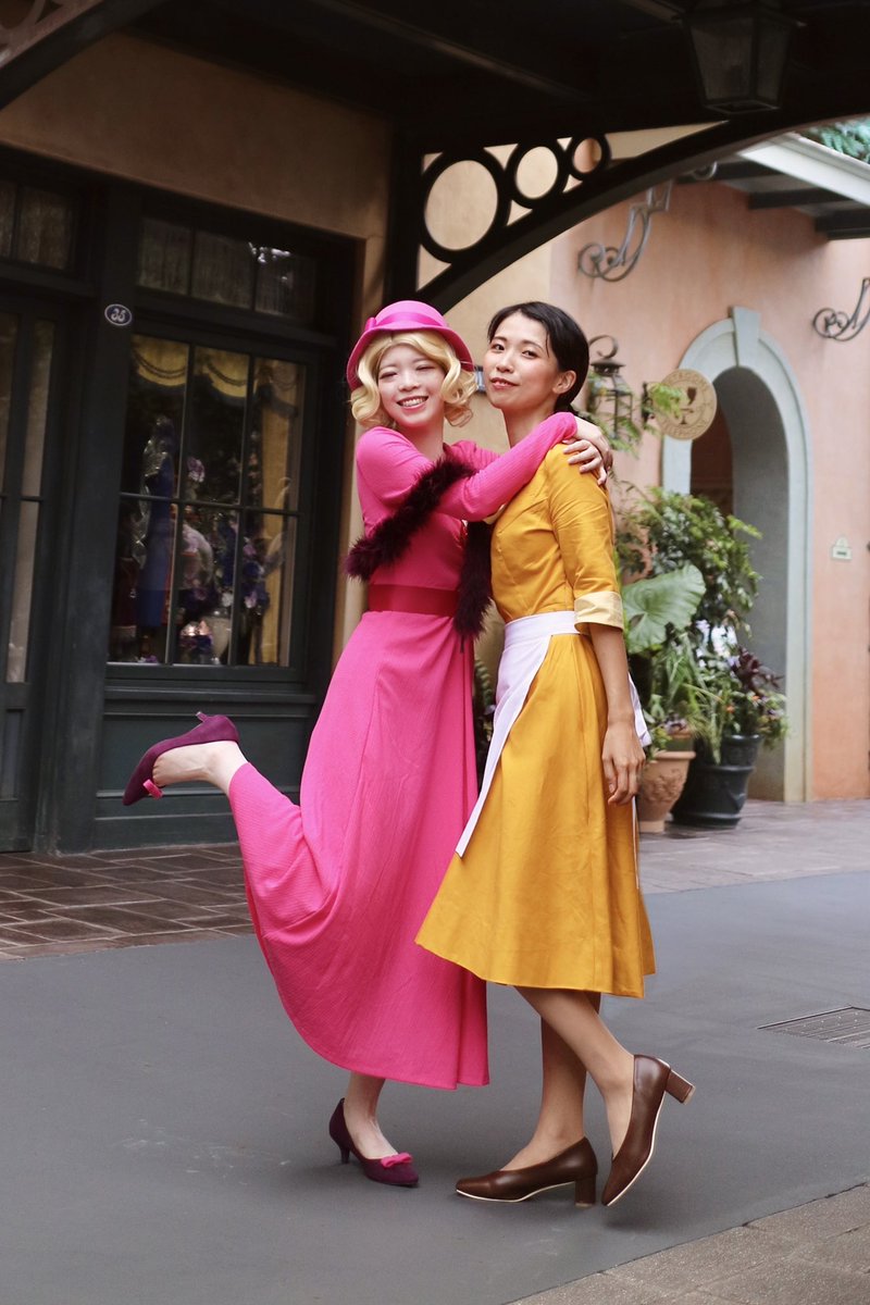 シャーロットとティアナ💖💛 #Dハロ仮装 #ディズニー仮装