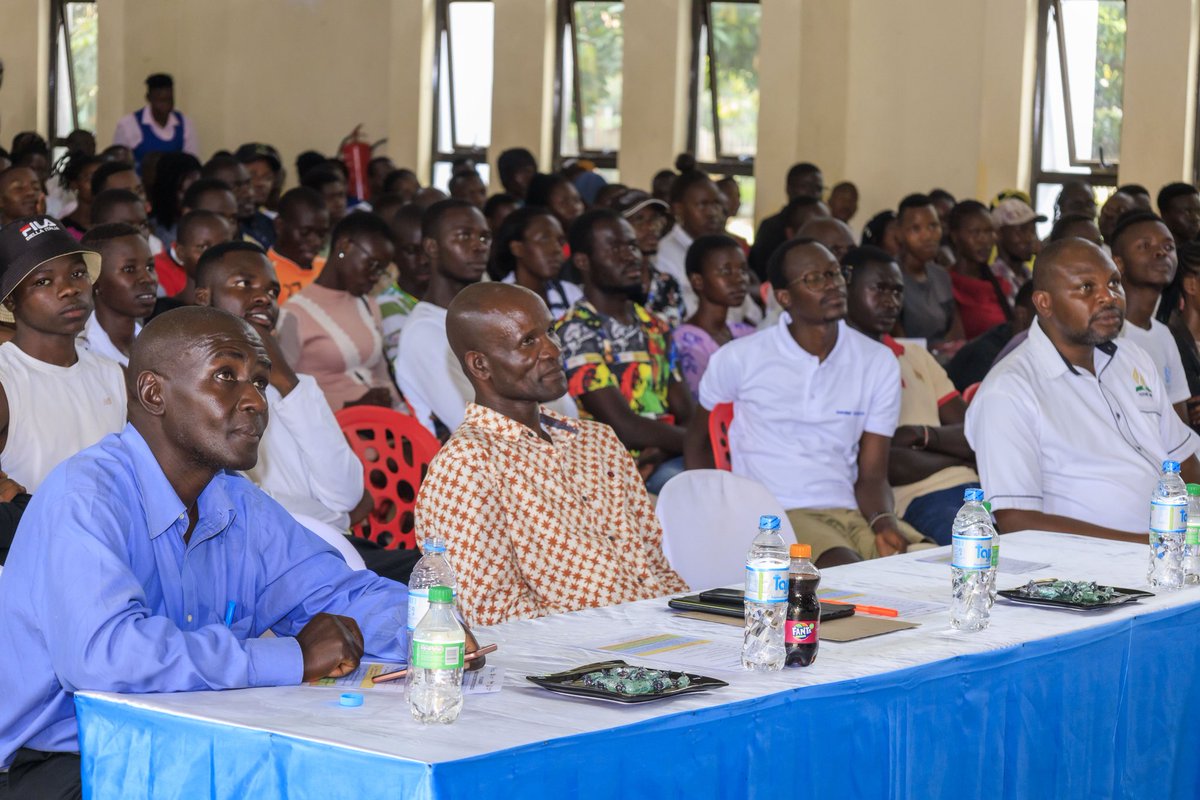 JKaluoch's tweet photo. As the Regional Coordinator Youth Affairs, represented my PS Youth Affairs &amp; the Arts and the SDYA fraternity during the Launch of IYF Weekend Academy two month training at Rotary VTC &amp; Kisumu Central YEC. @AbabuNamwamba @IsmailMaalim19 @SDY_Ke @moyasa_ke https://t.co/yyYXEqci6R
