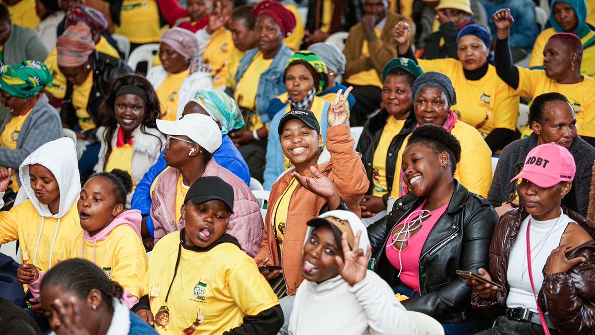 [THREAD]

The people of Amathole Region are convening with ANC Secretary General Comrade Fikile Mbalula for a report card on the #2019ANCManifestoReview

#2019ANCManifestoReview
#ANCAtWork