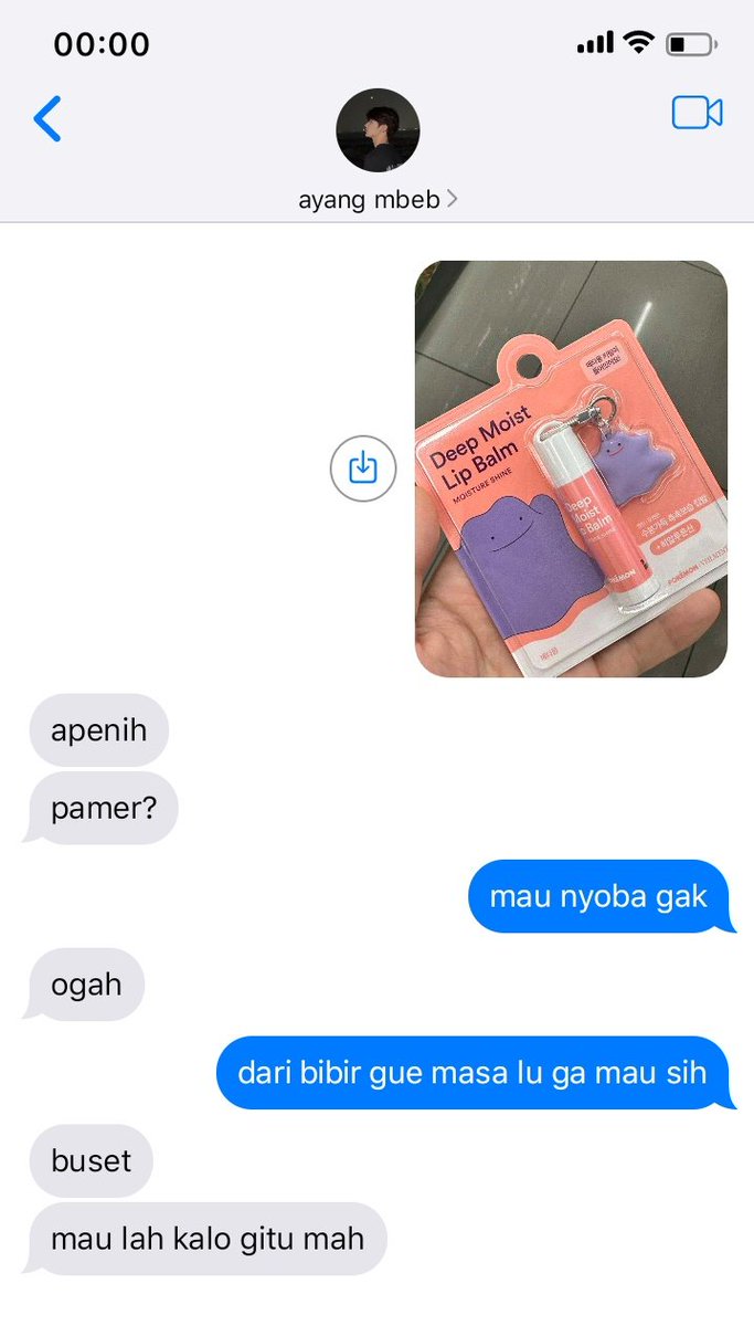 blueroshb's tweet photo. lipbalm part 2

haobin // neulbin three tweets au https://t.co/B70g9LS3ul