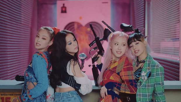 kchartsmaster's tweet photo. 3 years ago today, BLACKPINK released "Lovesick Girls". https://t.co/fVMBS8Ls56