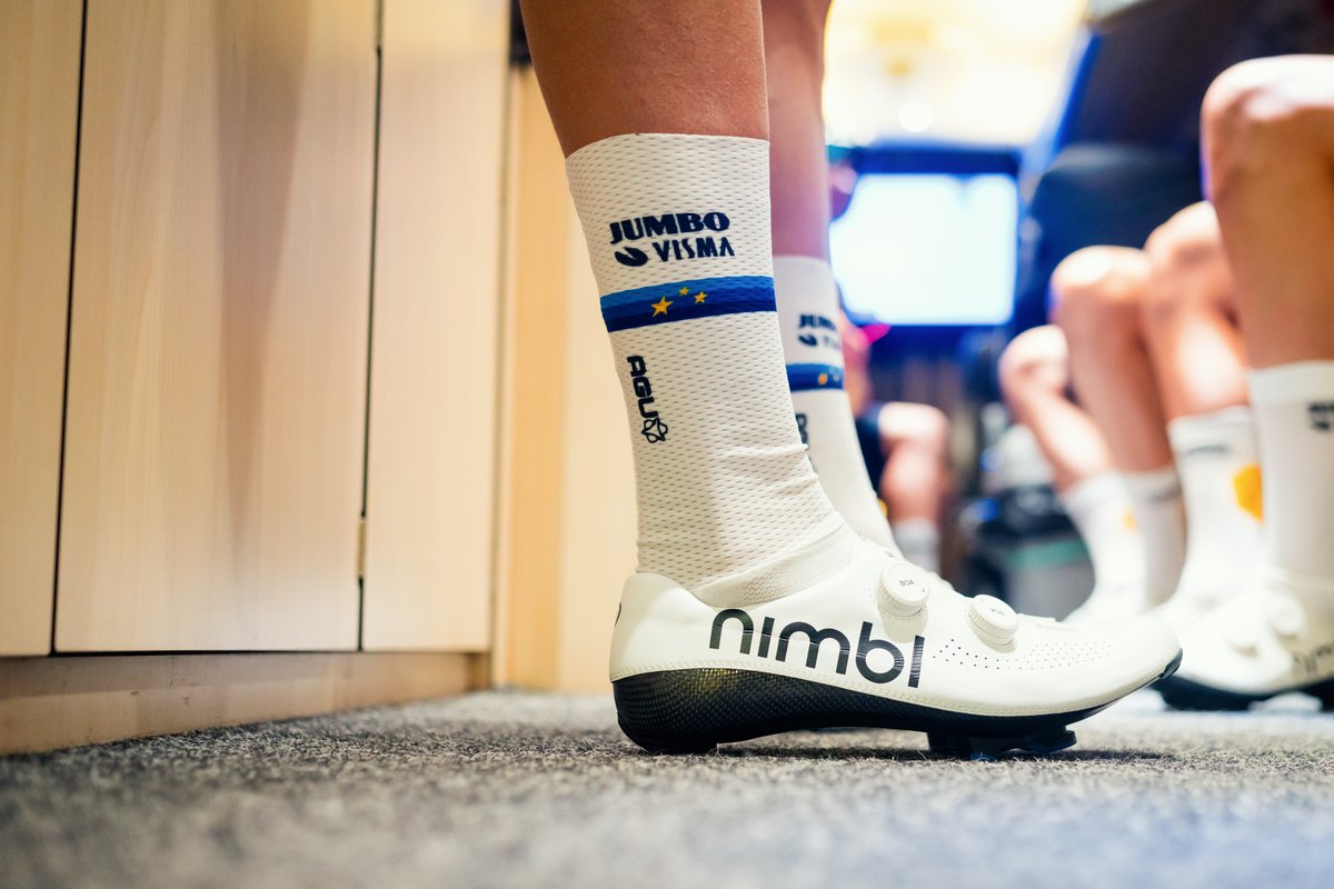 vismaleaseabike's tweet photo. 🇧🇪#FamenneArdenneClassic

Suits you well, @LAPORTEChristop! ✨ https://t.co/5fNDStjpXQ