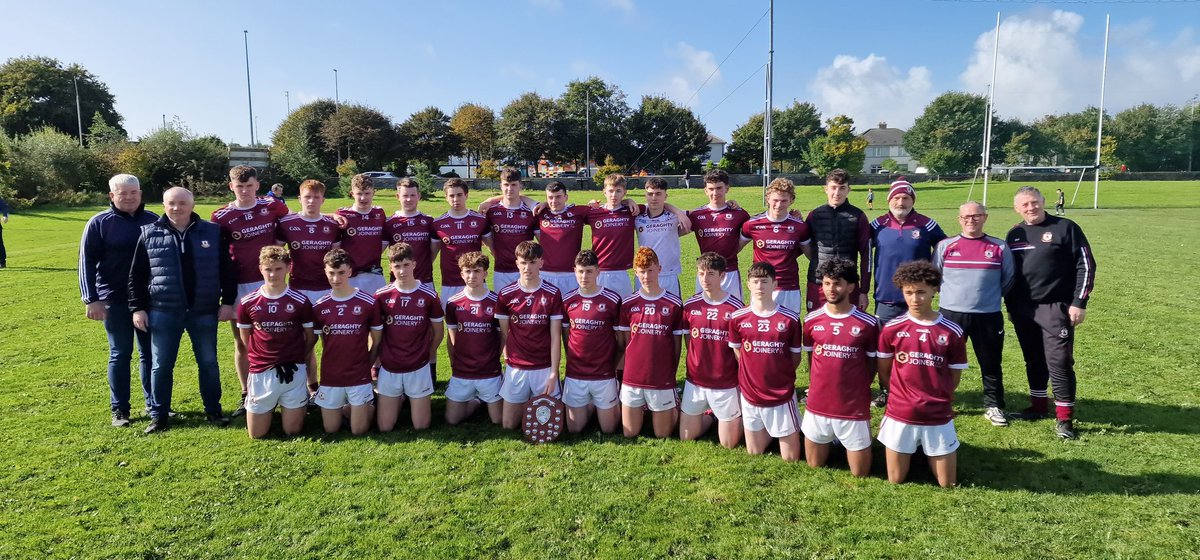 John Gillespie (@pro_galway_ball) on Twitter photo Congratulations to a very fit & well coached @AnnaghdownG on winning the <a href="/SweeneyOil/">Sweeney Oil</a> Sponsored <a href="/Galway_GAA/">Galway GAA Official</a> U17A Shield Final against an equally fit <a href="/StMichaelsGAA/">St Michaels GAA Club</a> who just came up a little short on the day.
Final score 2- 10 1-09, Ref Kevin Kenny <a href="/ClaregalwayGaa/">Claregalway GAA / LGFA</a> ar an feadóg 👏 Congratulations to a very fit & well coached @AnnaghdownG on winning the <a href="/SweeneyOil/">Sweeney Oil</a> Sponsored <a href="/Galway_GAA/">Galway GAA Official</a> U17A Shield Final against an equally fit <a href="/StMichaelsGAA/">St Michaels GAA Club</a> who just came up a little short on the day.
Final score 2- 10 1-09, Ref Kevin Kenny <a href="/ClaregalwayGaa/">Claregalway GAA / LGFA</a> ar an feadóg 👏