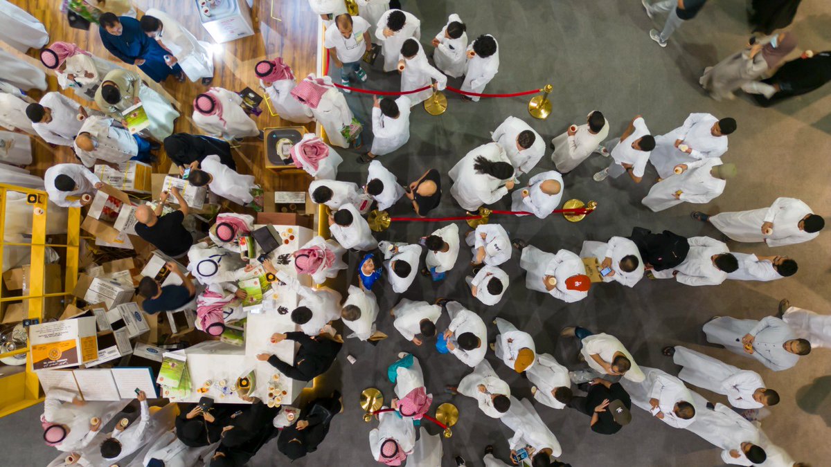 teaexhibition's tweet photo. شكراً ☕️🍃
#شاي_المنيس 
@almunayestea 
الشريك الاستراتيجي لـ
#معرض_إلوان_الشاي_الدولي 
شراكتنا الممتدة من النسخة الأولى 
أثمرت هذا الحضور والتفاعل، وهذا النجاح 
عشاق #الشاي يترقبون حضوركم الدائم. https://t.co/R54qJNXMhF