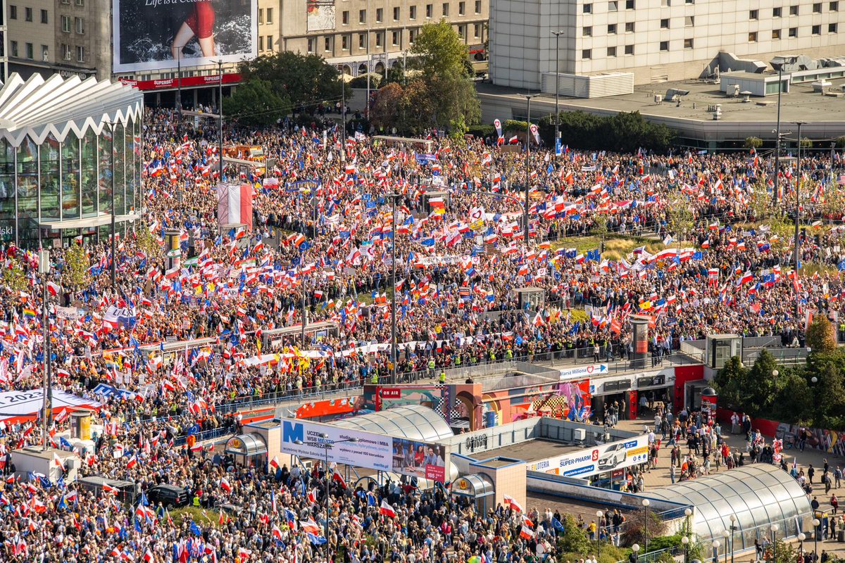 EPP Group tweet media