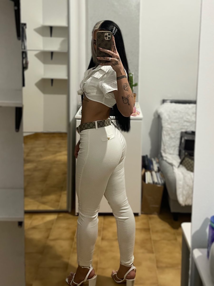 White lover 🤍