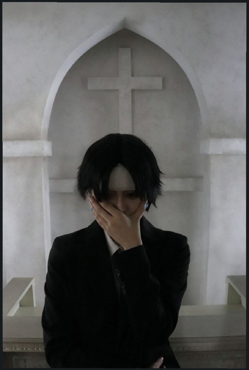 RiOUo_o's tweet photo. 〈 #コスプレ/ #Cosplay〉
【HUNTER × HUNTER】
クロロ=ルシルフル

「オレ達から貴方への鎮魂曲です」

#PIIFコスプレサークル 
#ハコアム大阪 https://t.co/JNOvoToP2B
