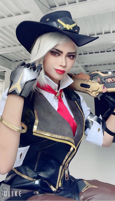 Twitterのコスプレ画像25