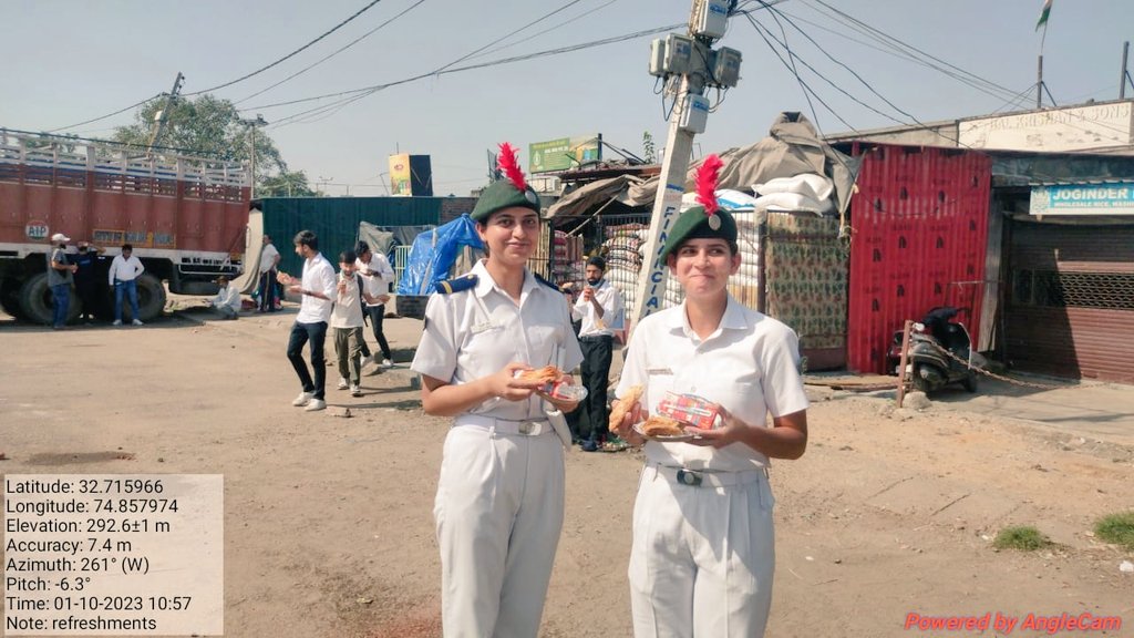 mohdashraf____'s tweet photo. NCC Naval Unit of Maulana Azad Memorial College Jammu in coordination with NCC Infantry NSS and Eco-Club successfully organizes the Swachhta Hi Seva Campaign. 
#SwachhBharat
#SwachhataHiSeva
#SwachhBharatGov
@Swachhbharat
@NCCDteJKL
@HQ_DG_NCC 
@OfficeOfLGJandK 
@narendramodi https://t.co/5W0fTdLVc0