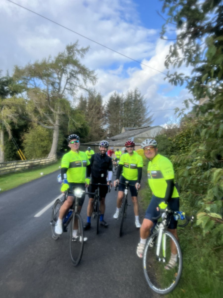 wilson_gw's tweet image. On the way from Murrayfield to Paris now and puncture before leaving Edinburgh then mechanical in the borders 🙄🤷‍♂️🤷‍♂️🤷‍♂️
