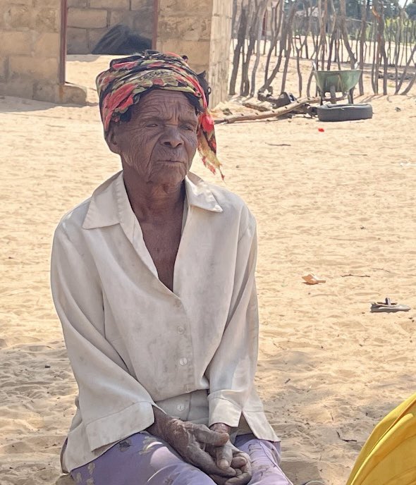UNFPABotswana's tweet photo. Today is the #InternationalDayforOlderPersons.

Older persons are invaluable sources of knowledge &amp; experience and contribute towards sustainable development.

Let's recognise their contribution to our lives &amp; communities.

Let's protect their rights, dignity &amp; quality of life. https://t.co/MDz8xEZyxc