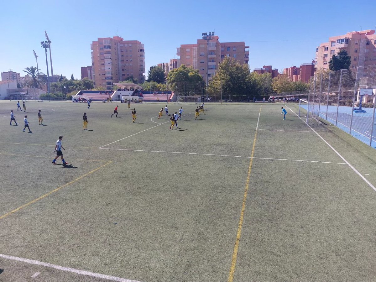 ✅️ Final. Ganó 3-0 el Hércules Juvenil A contra el CD Roda Juvenil B. Marcaron <a href="/serg10gutierrez/">Sergio Gutierrez “Guti”</a>, <a href="/_hugogandiia_/">Hugo</a> y Borja Pérez.

Los de Luismi acaban la 4ª jornada como líderes