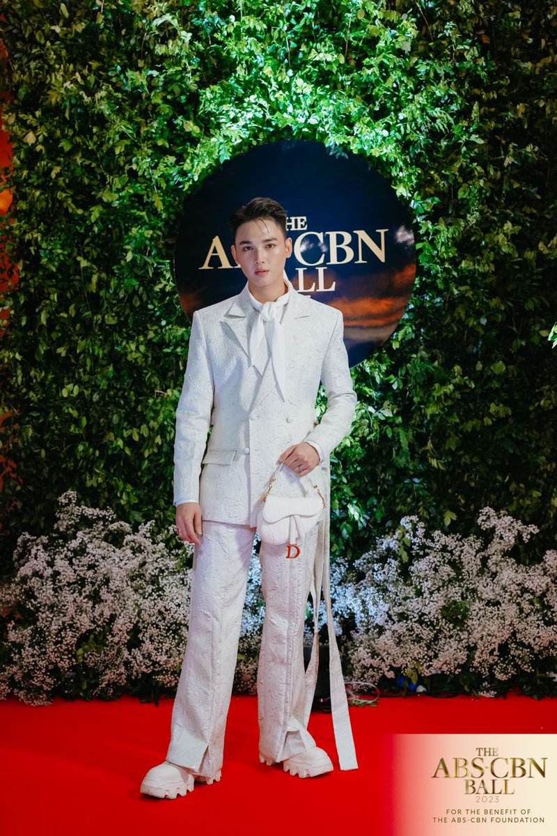 LOOK: Sky Quizon (@skyquizon) walks the red carpet of #ABSCBNBall2023!✨