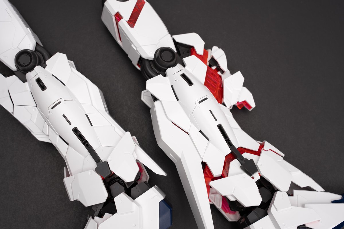 WIP time!

snap built the Unicorn, time to start the mods! 

#ガンプラ