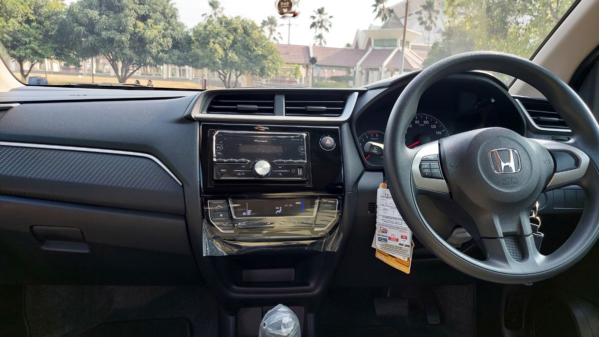 Tukang Mobil Mobilan tweet media