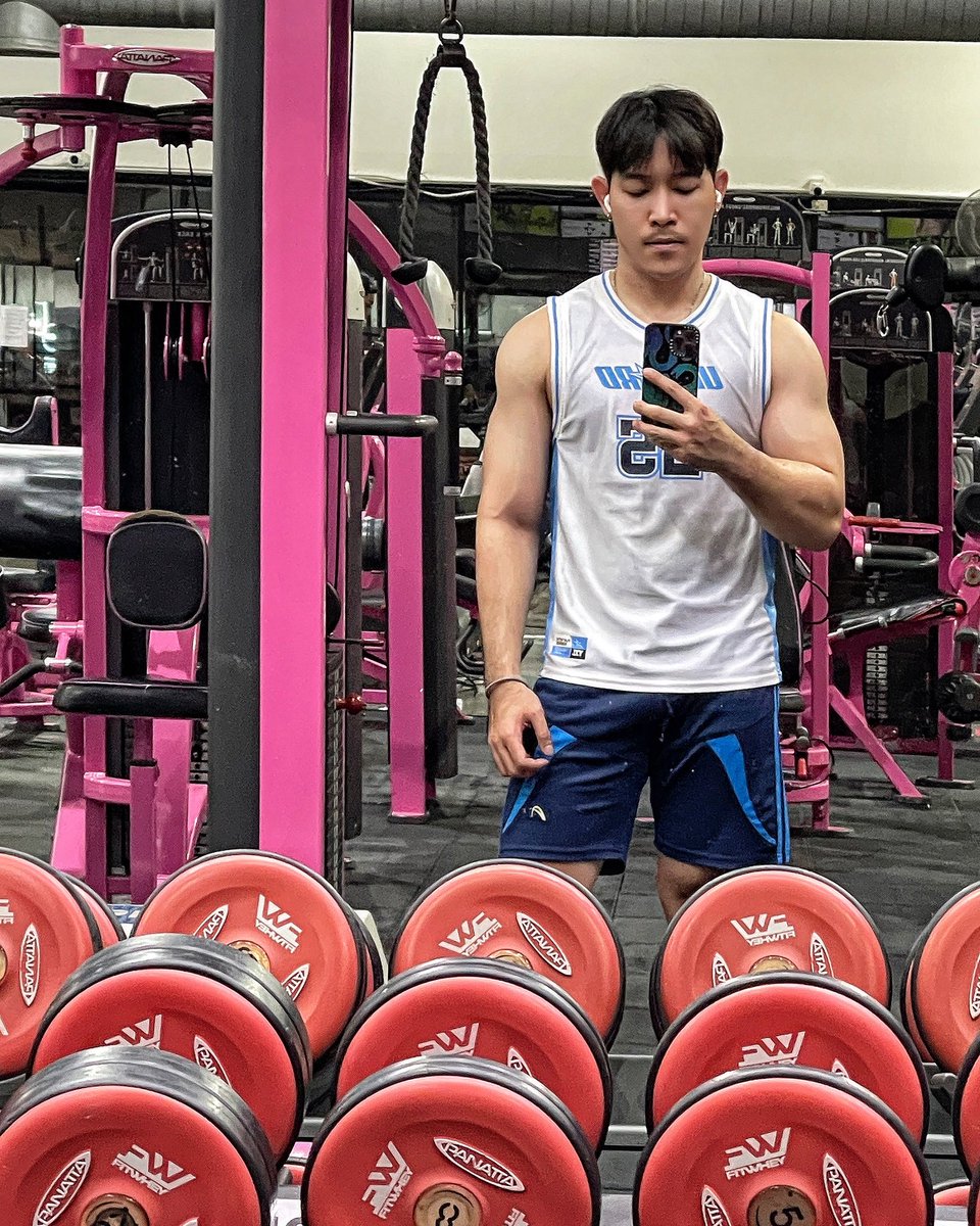 arthur_cc36's tweet photo. ถ่ายรูปเสร็จกลับได้ 🥵 https://t.co/MZYjUDmBsQ