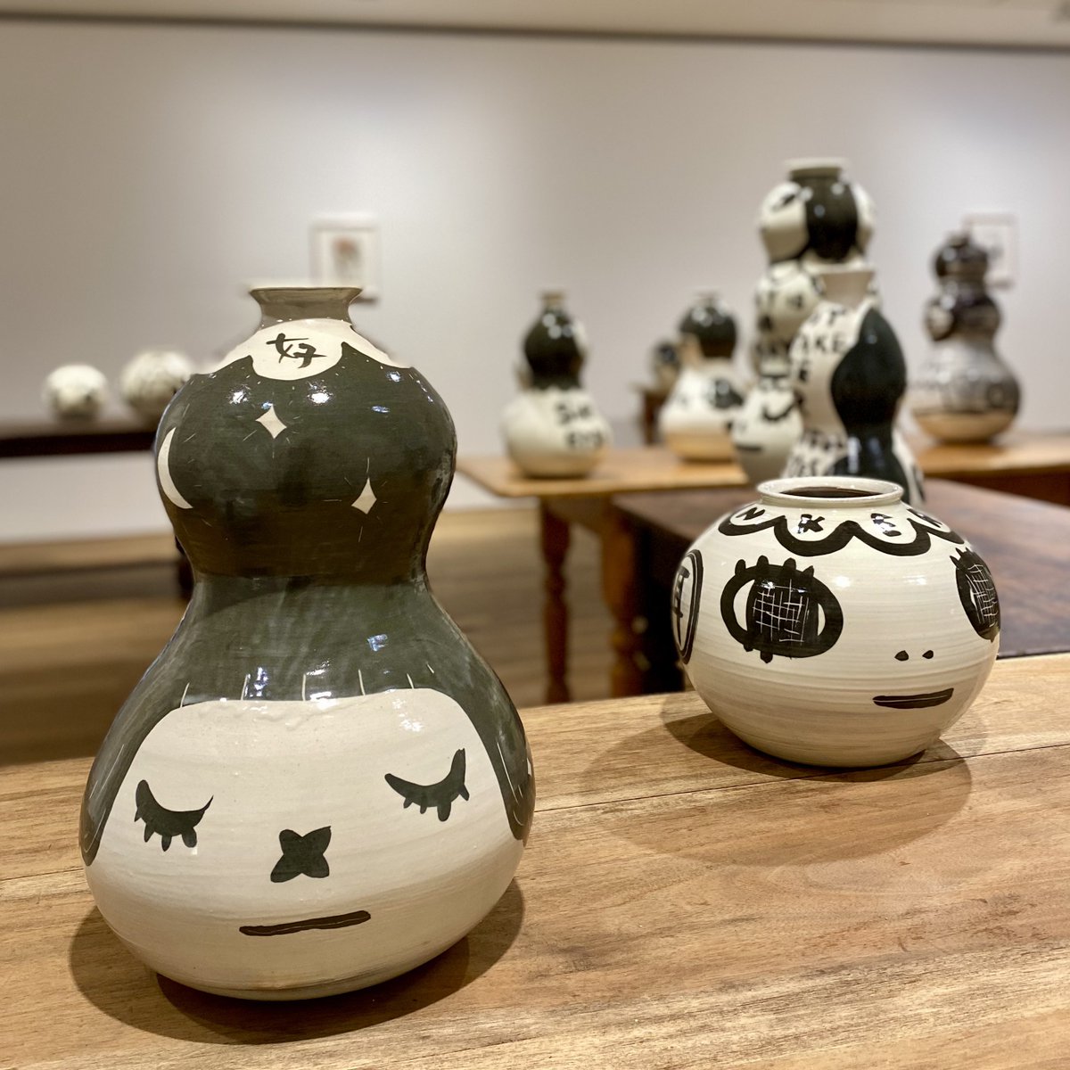 marananta's tweet photo. 230914.
YOSHITOMO NARA <CERAMIC WORKS> / PACE gallery

#YOSHITOMONARA #요시토모나라
#CERAMICWORKS #PACEgallery
#페이스갤러리 https://t.co/7p6DD0jGyr