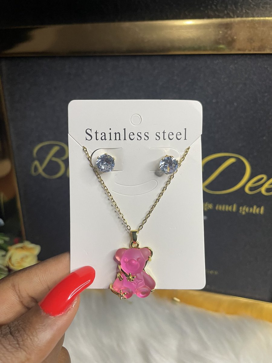 Miss Dee ✨💫 D Jewelry Plug tweet media