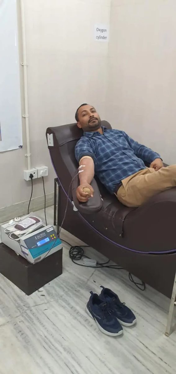 Uk_help_group's tweet photo. Special thanks to Mr. Aditya ji
Who #donatedblood in an #emergency last night where our volunteer contacted him from Blood Donor Databank which we had created.

Note: #UttarakhandHelpGroup #BloodDonorsDatabank provides accurate information of available blood donors. ❤️❤️
#doon https://t.co/3uWR6YKtPY