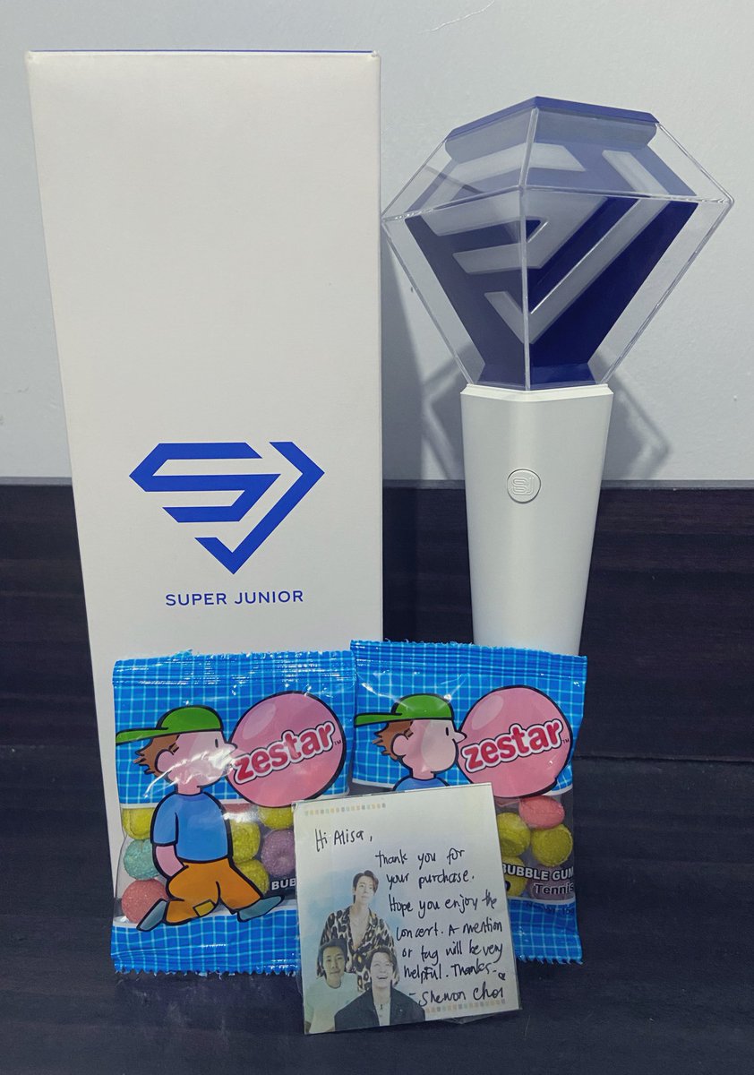 <a href="/SheWON_CHOI/">SHEwon choi</a> hi po! tysm again for the suju bong ver. 2 esp the freebies and free batteries. much appreciated 💙