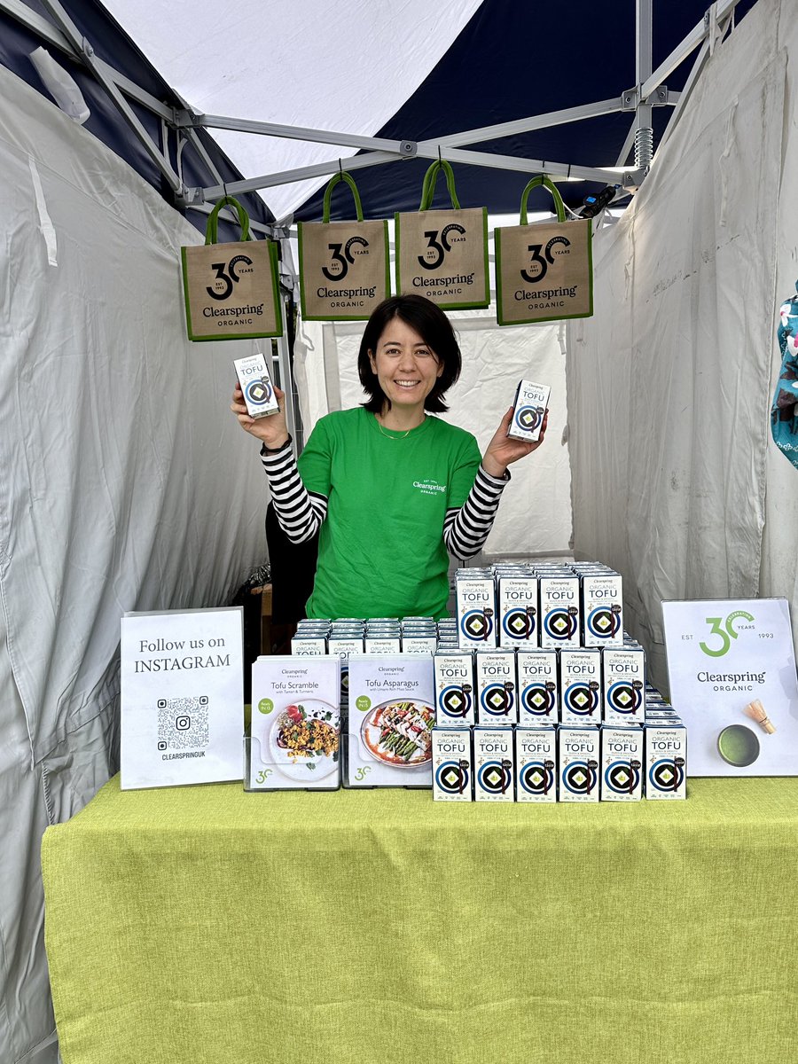 jublix's tweet photo. Thank You @ClearspringUK for the yummy Tofu. Happy 30th Birthday 🎂 https://t.co/ZQKpl17mMS