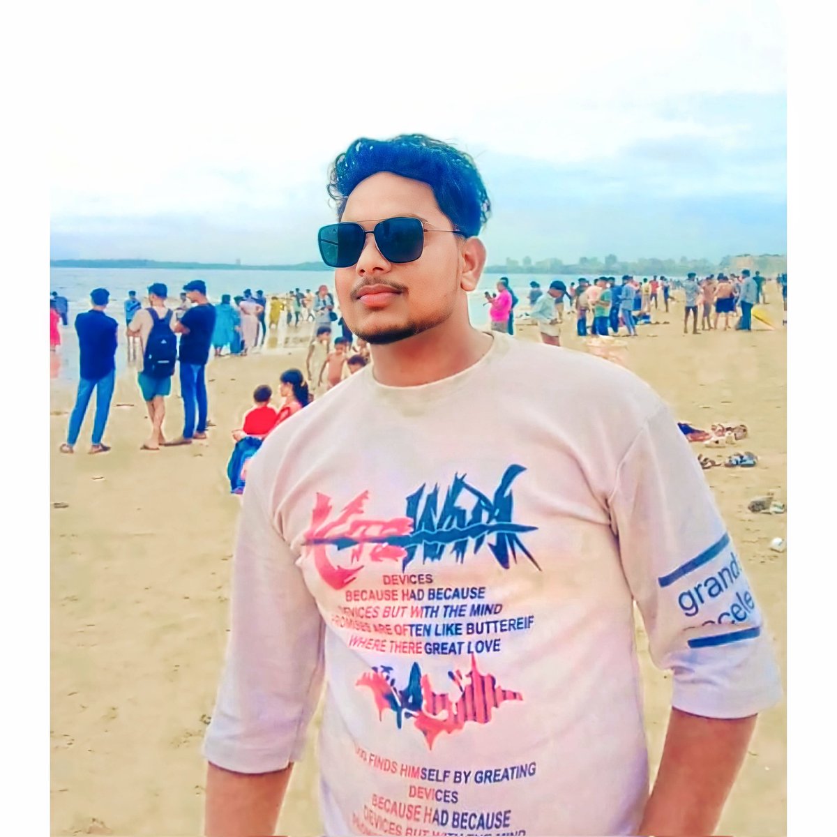 mrfaisalfs's tweet photo. High tides and good vibes.🌊🌴
.
#fssquad❤️
#juhuchaupati #beach
#nature #outdoors
#goodvibes #glamour
#photography #newpost
#foryoupage #explore #pictures
#outfit #location #travel
#qoutesoftheday #influencers https://t.co/1sH04VxOLJ
