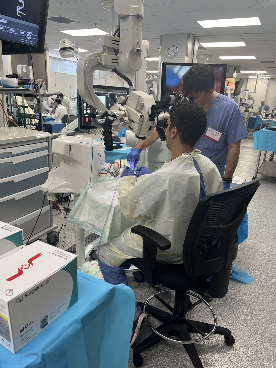 jmascite's tweet photo. Another fantastic open and endovascular course for neurosurgery residents in Memphis! @NREFORG @bainmd @DrAndrewGrande @babaksjahromi @BrianHoward_MD @JAGrossbergMD @NinaZMoore @OUAVMdoc @KhanNickalus @mtlawton @_AdnanSiddiqui @AdamArthurMD https://t.co/LGXsM8X6cv