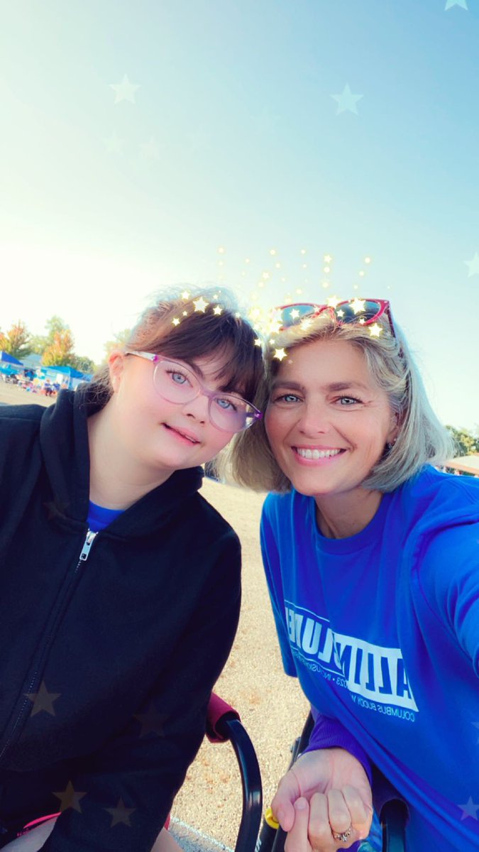MrsHayesfam's tweet image. Hey #GlobalStaffroom🌍
Melisa from OH❤️
Currently at the Buddy Walk celebrating Abbs &amp;amp; all individuals with DS💛💙 #AbbysAllStars 🌟#LOVEMYGIRL💙💛🌈