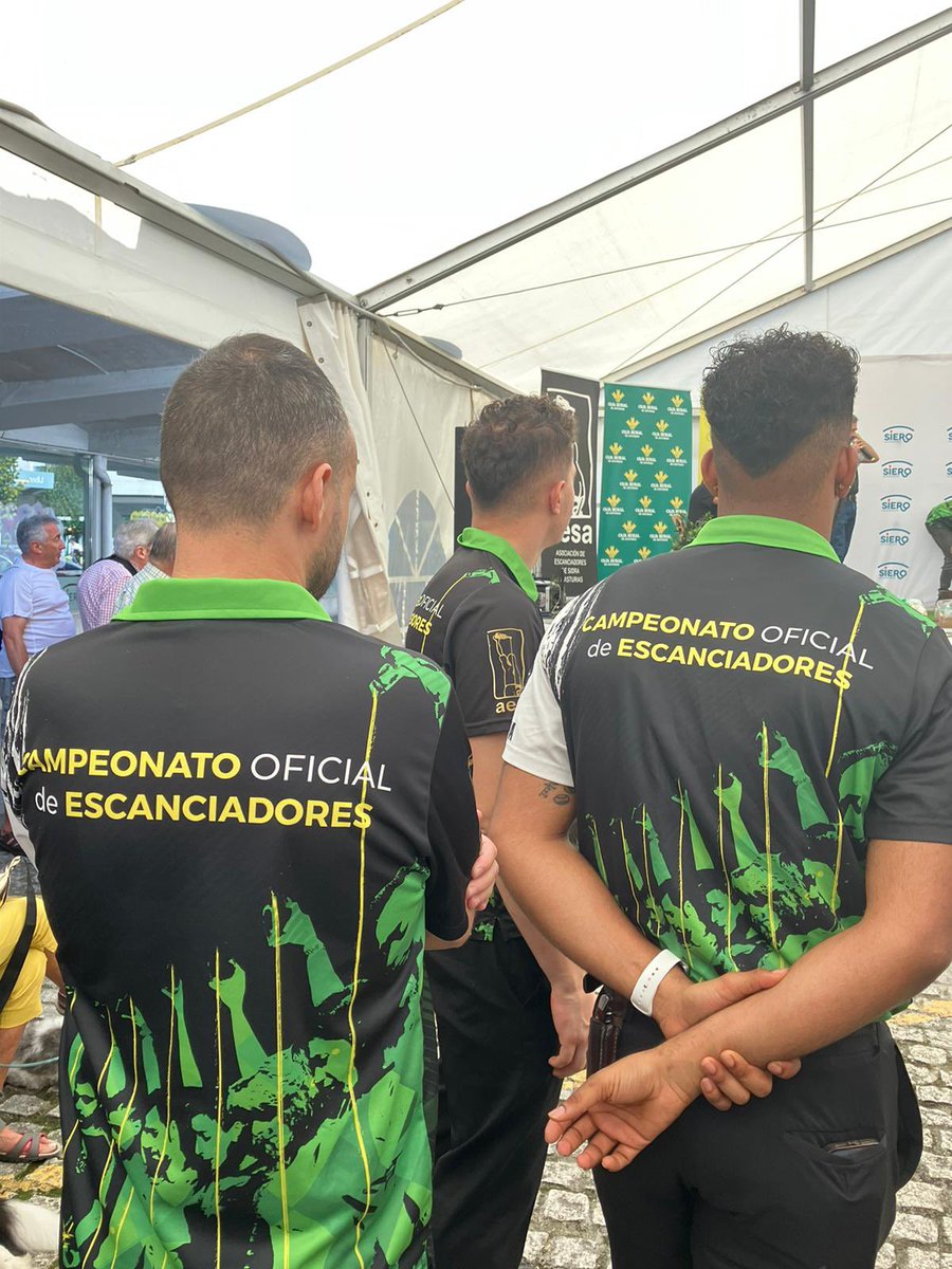 GPPAsturias's tweet photo. Esta mañana nuestra diputada regional @beatrizpolledo ha visitado Agosiero.

El 🅿️🅿️ es un partido comprometido con  los ganaderos y agricultores asturiano. https://t.co/4DsrIxs9XS