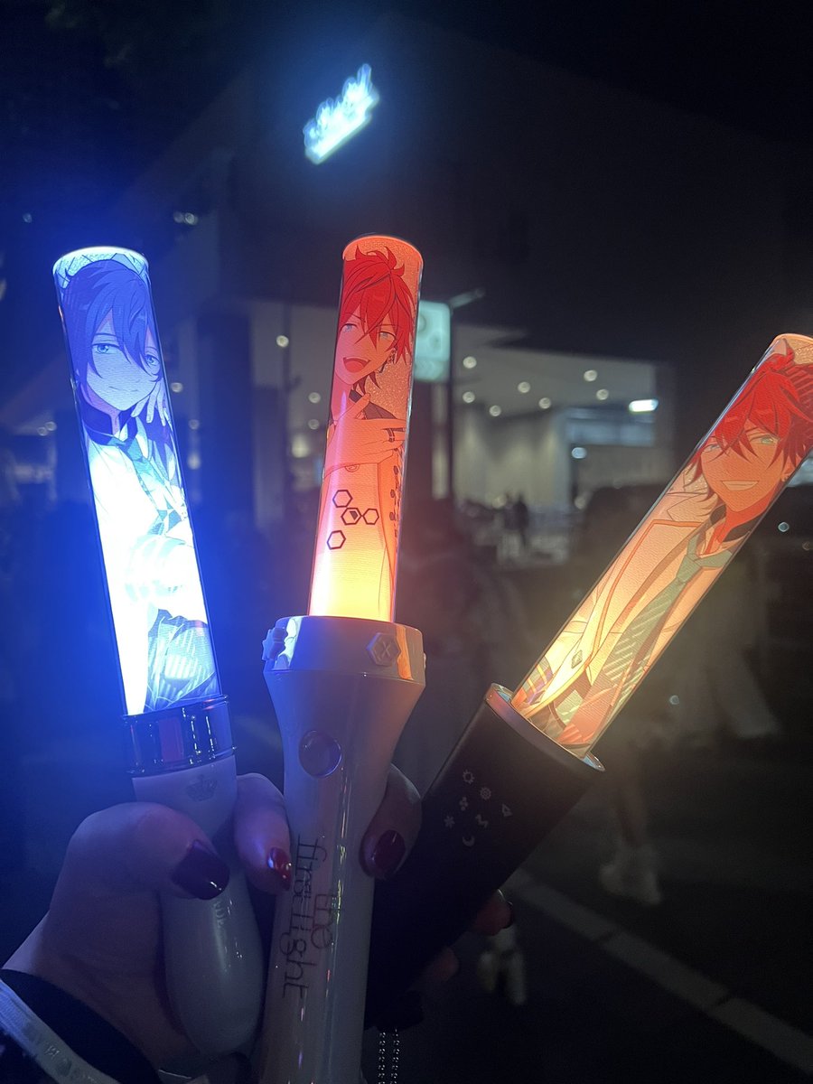 りおば tweet media