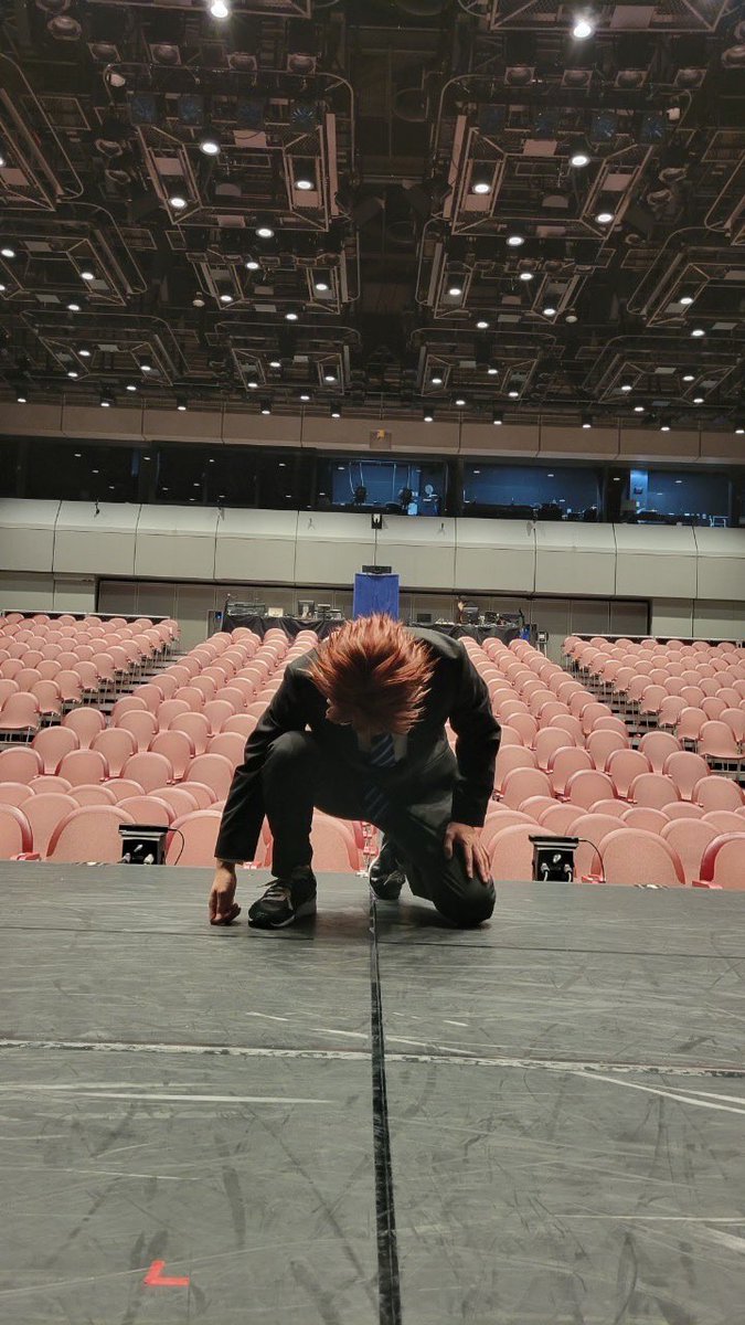 NJPW_K's tweet photo. 主演舞台「新宿羅生門」
全12公演、無事に終了致しました
ご来場頂いたお客様、友人、関係者の皆さま、ありがとうございました。

この1ヶ月半、毎日倒れそうな日々でした
自分を支えてくれたキャスト、スタッフの皆さんに頭が上がりません。

この座組、この作品に関わる皆が大好きだ。また会おう⚔️ https://t.co/0njwHkPEhB