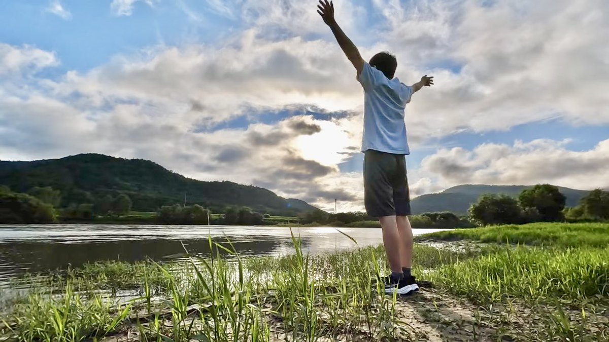 何をするにも同時並行が苦手で、
ひとつのことしかできないのに、
変なこだわりを持ってしまって、
スピードダウンしてしまいます。

えーと、

何が言いたいのかと申しますと、
次の動画はちょい先になります。