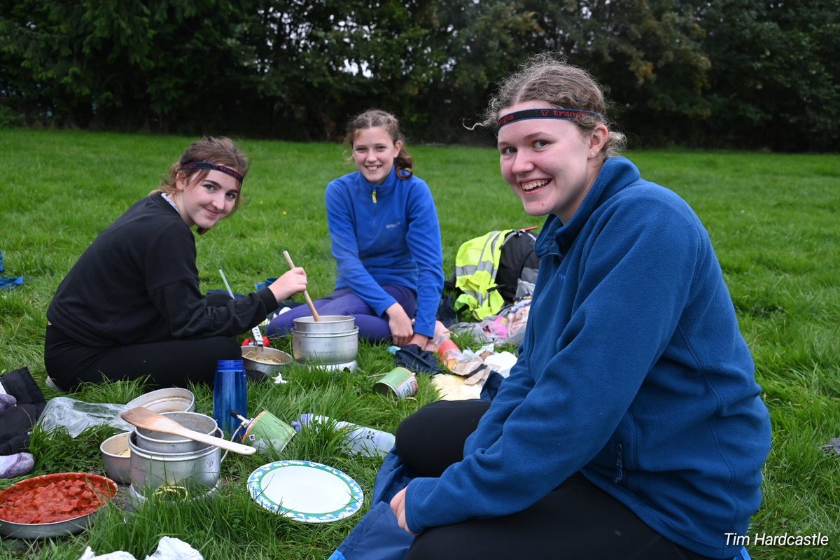 RHSBDofE's tweet photo. Here are some more pics - the @royalhighschoolbath groups are now on the final stretch of their 2 day expedition. https://t.co/KaaURrsb1m